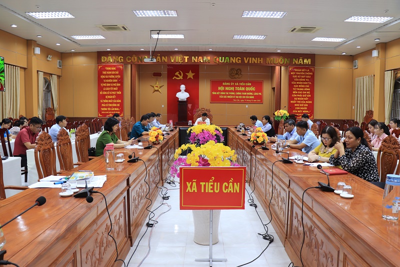 Tiểu Cần: Tham dự hội nghị toàn quốc về công tác phòng chống tham nhũng, lãng phí, tiêu cực